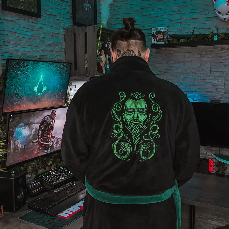 Assassins Creed - Eivor Bathrobe