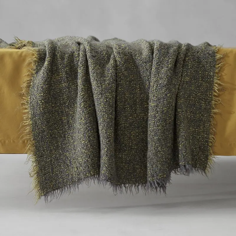Multi Plaid throw 130x180cm