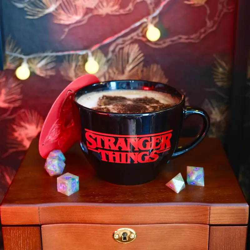 Stranger Things - Upside Down Cup with Stencil